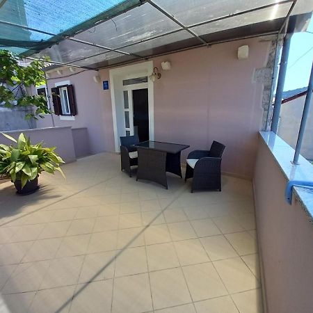 Apartamento Ursula Mali Lošinj Exterior foto