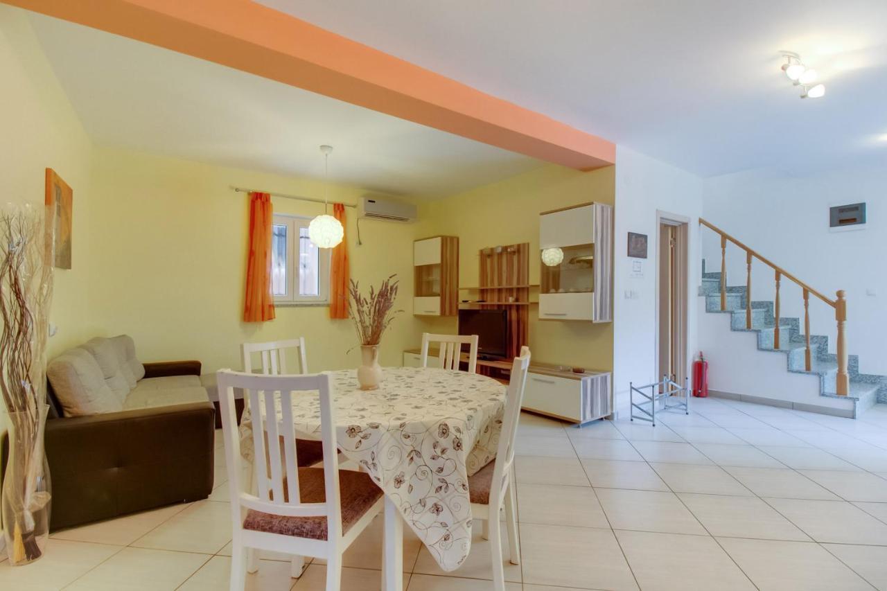 Apartamento Ursula Mali Lošinj Exterior foto