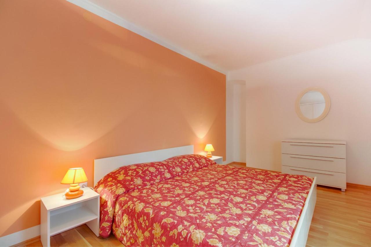 Apartamento Ursula Mali Lošinj Exterior foto