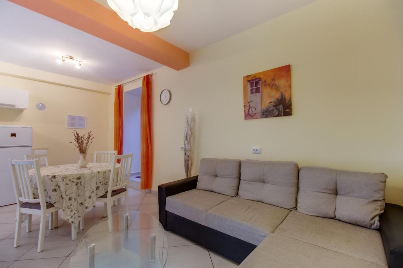 Apartamento Ursula Mali Lošinj Exterior foto