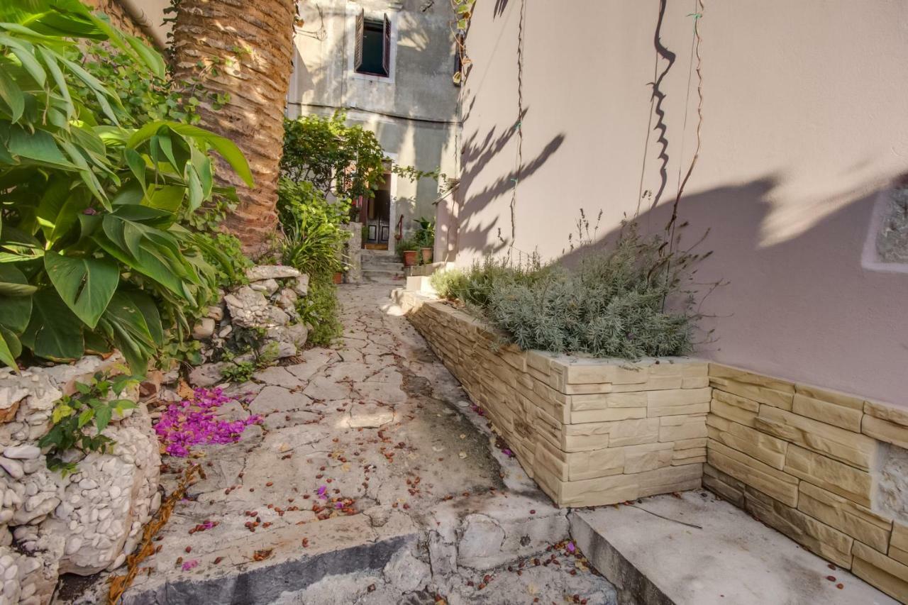 Apartamento Ursula Mali Lošinj Exterior foto